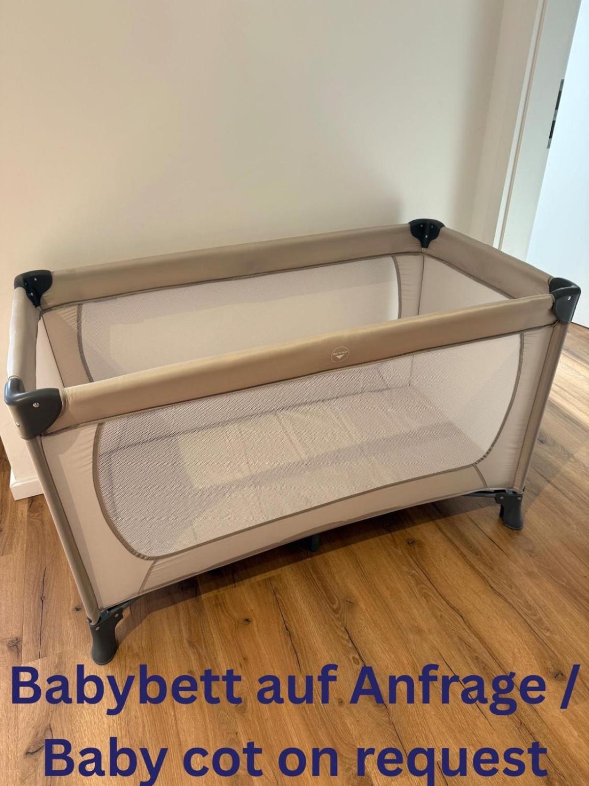 Modernes Apartment Mit Garage & Ps4 Von Stay Your Way Essen Exterior foto